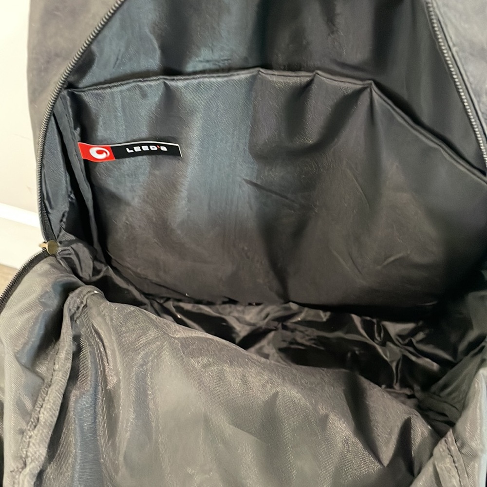 Merchant & Craft Backpack - Picture 4 of 5